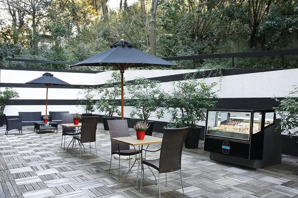 Cardo Roma, Autograph Collection Hotel Róma