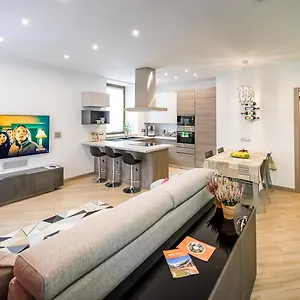  Apartamento Luna Nuova Italia