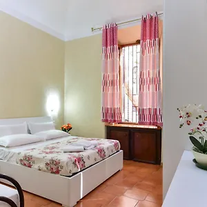  Konukevi Termini House