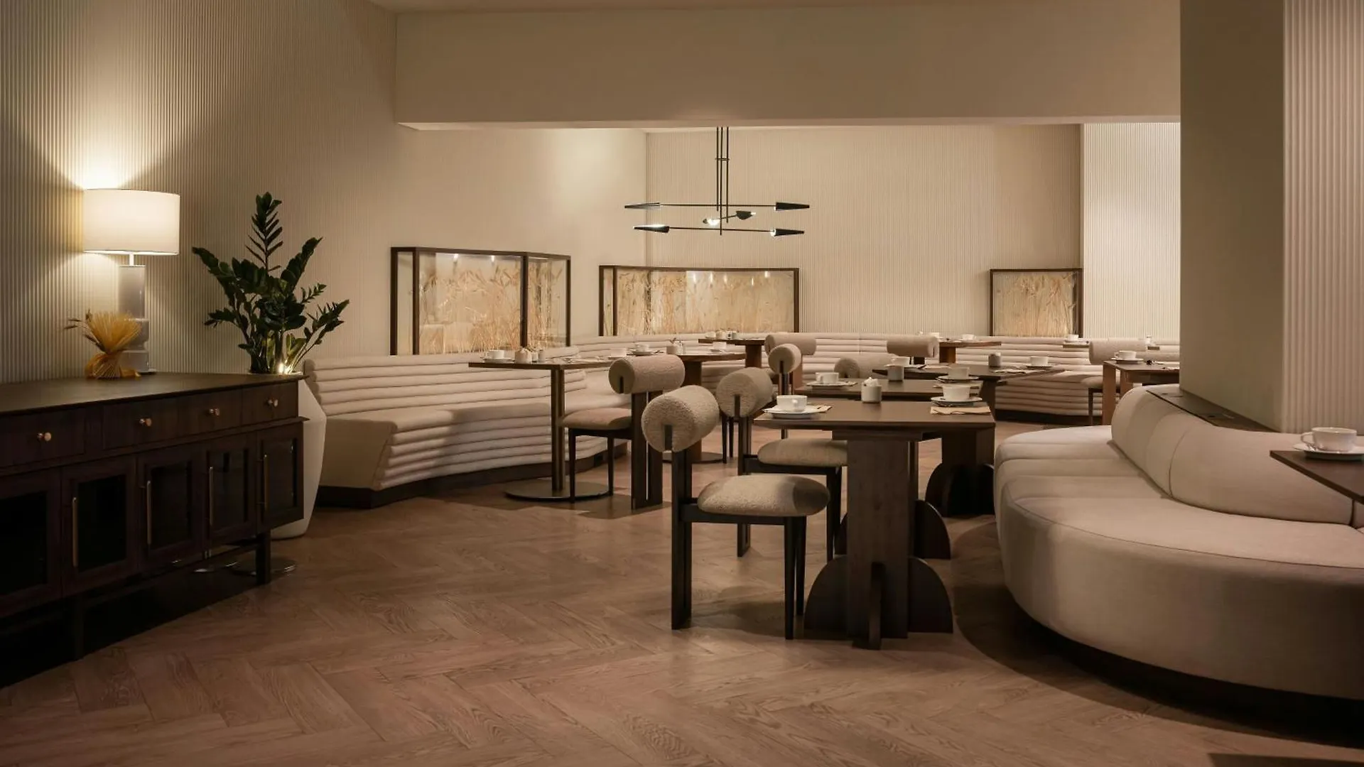 Cardo Roma, Autograph Collection Otel