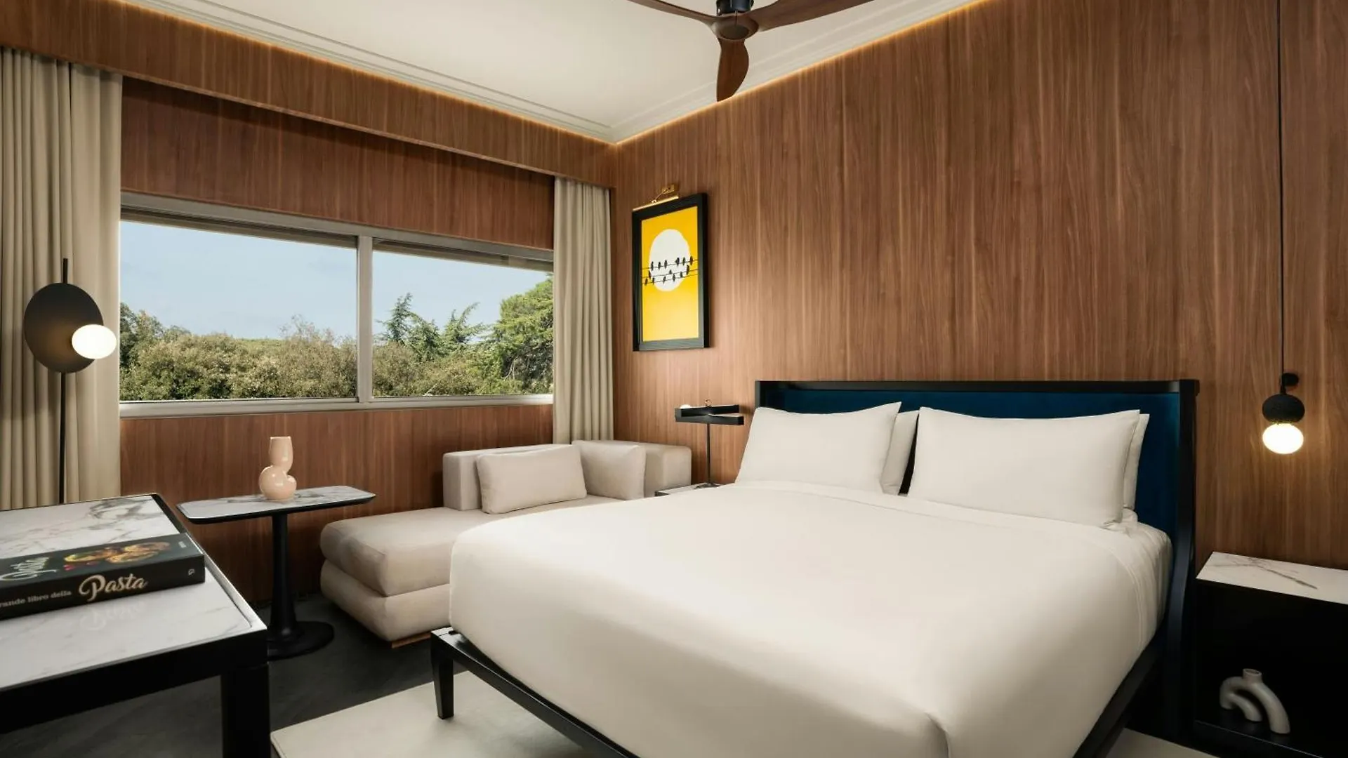Cardo Roma, Autograph Collection Otel